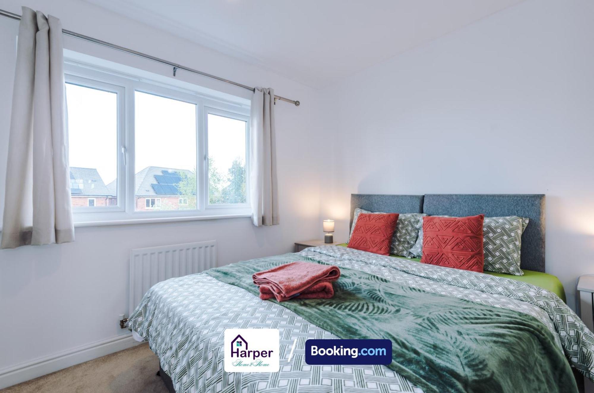 4 Bedroom By Harperletting Short Lets & Serviced Accommodation Chester With Detached Games Room Drive Long Or Short Stays Christleton Екстериор снимка